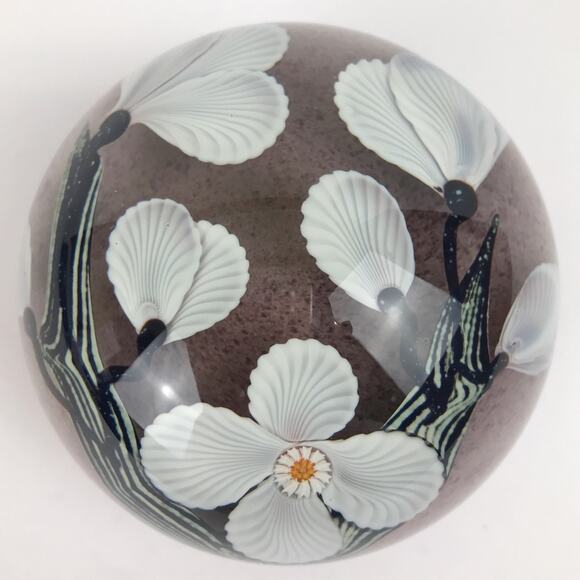 Orient & Flume White Flower on Branches Lampwork 1981 Paperweight Signed Sillars - Picture 1 of 16